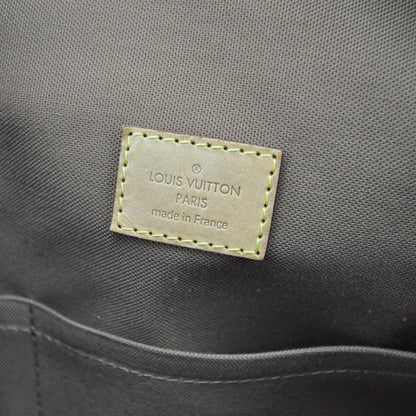 Louis Vuitton Monogram Sporty Beaubourg 9 of 10