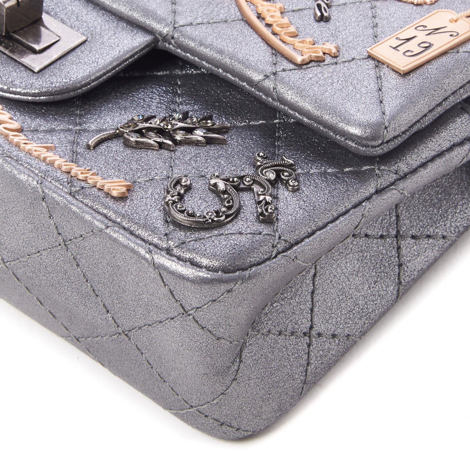 Chanel Metallic Calfskin Quilted Lucky Charms 2.55 Reissue 224 Flap Dark Silver 4 of 10