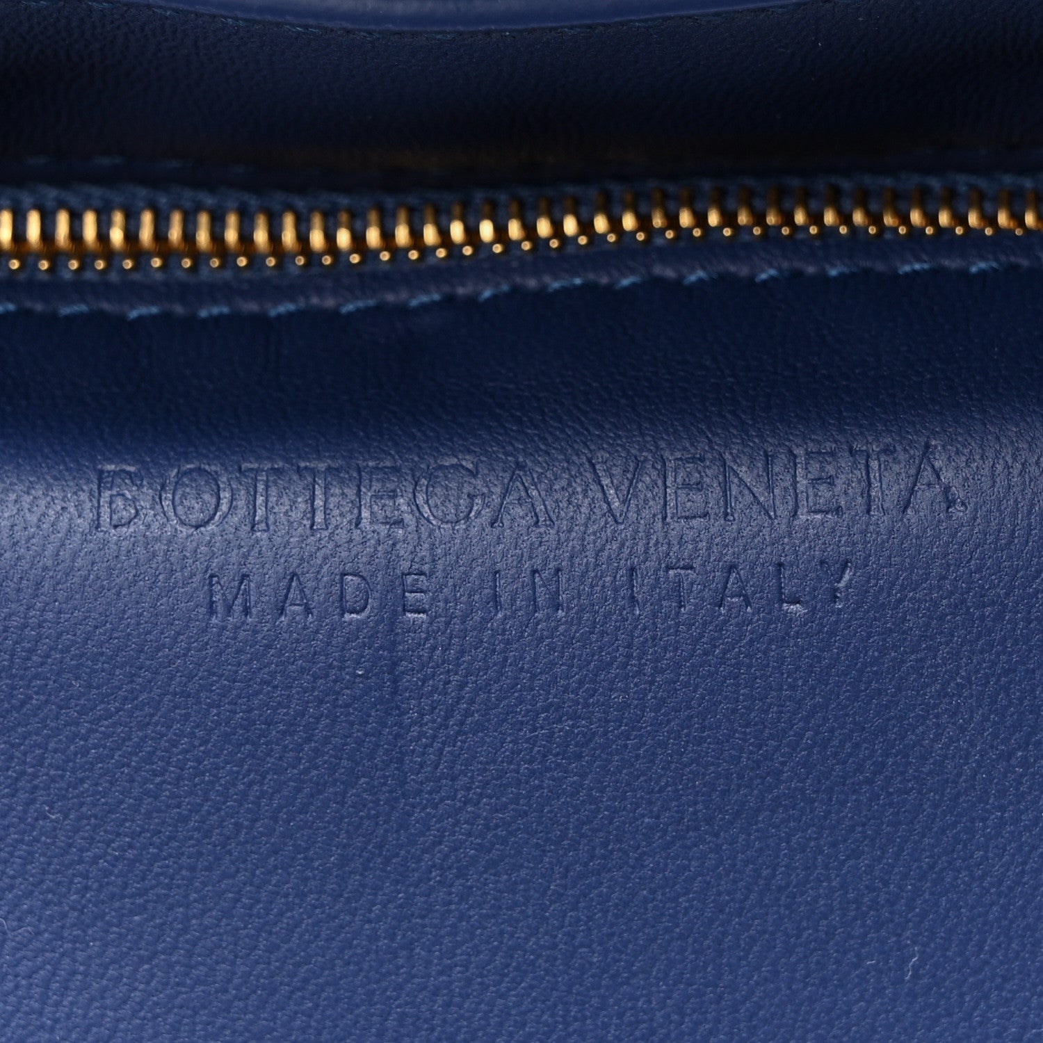 Bottega Veneta Nappa Maxi Intreccio Padded Cassette Crossbody Bag Cruise 6 of 9