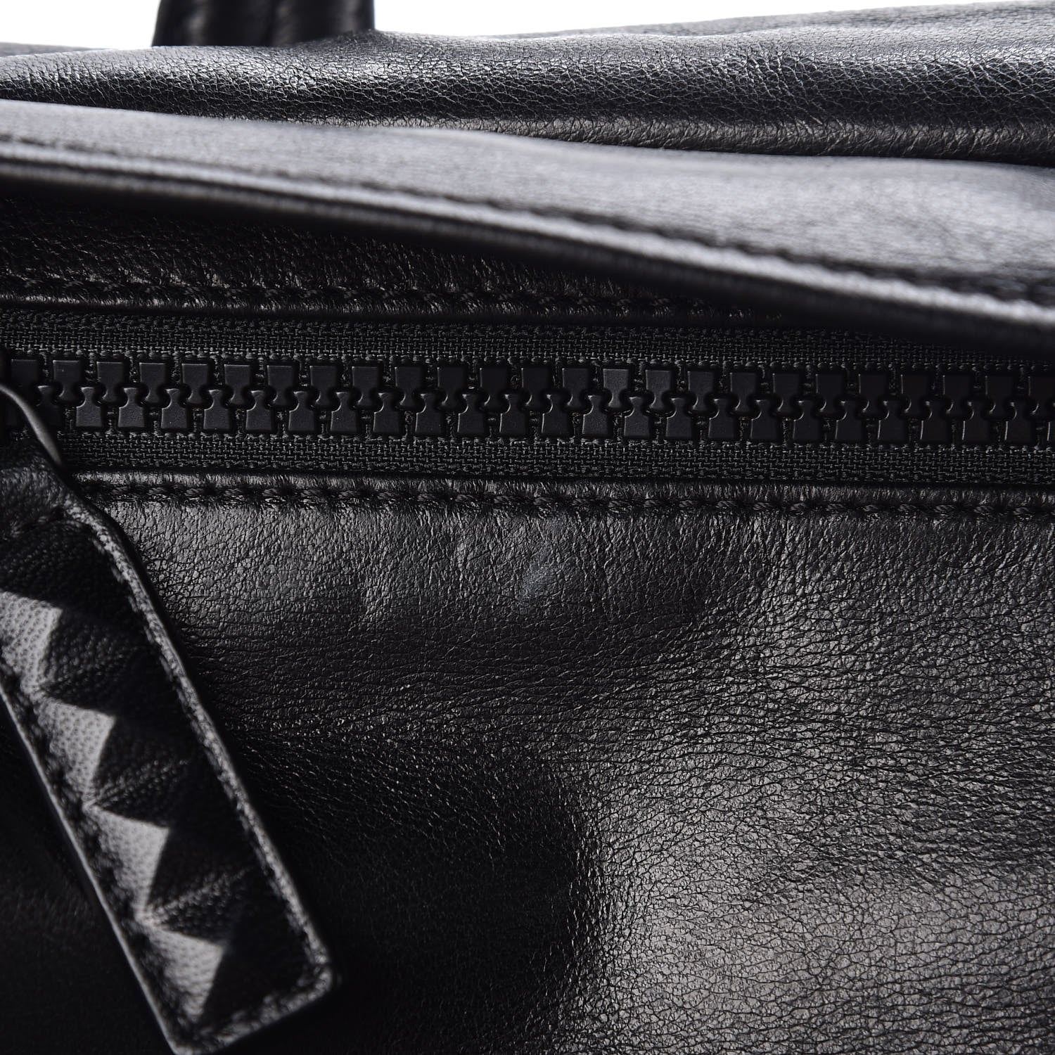 MCM Lambskin Mens Medium Killian Messenger Bag Black 9 of 14