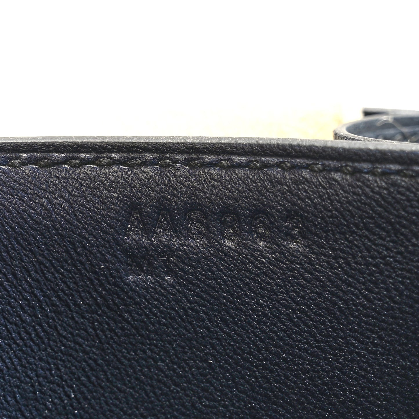 Epsom Constance 18 Bleu Indigo