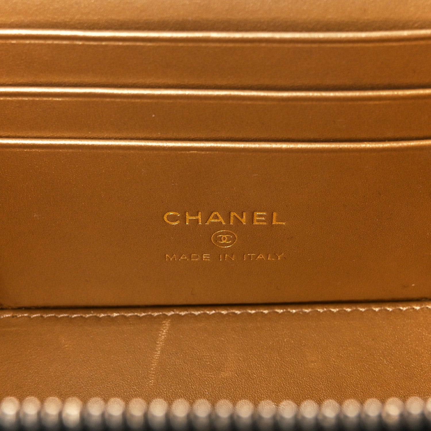 Chanel Lambskin Quilted Pearl Crush Small Vanity Case With Chain Black 6 of 12