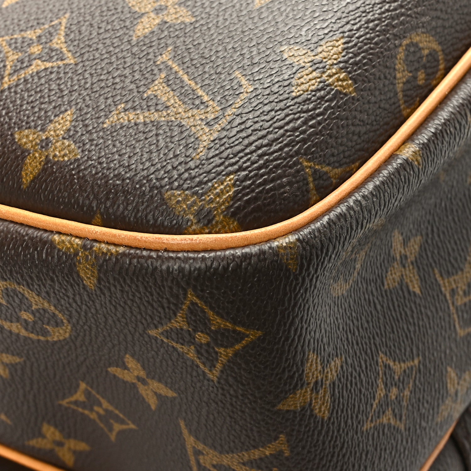 Louis Vuitton Monogram Alize 24 Heures Luggage 7 of 10