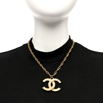 Chanel Metal Textured CC Chain Pendant Necklace Gold 2 of 4