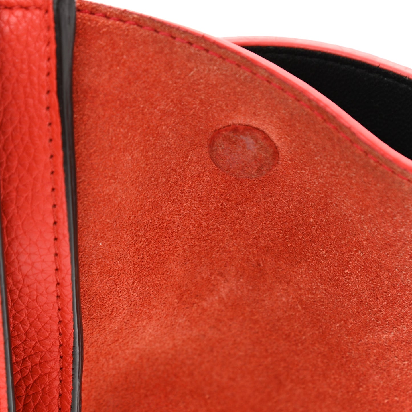 Drummed Calfskin Suede Medium Trapeze Coquelicot
