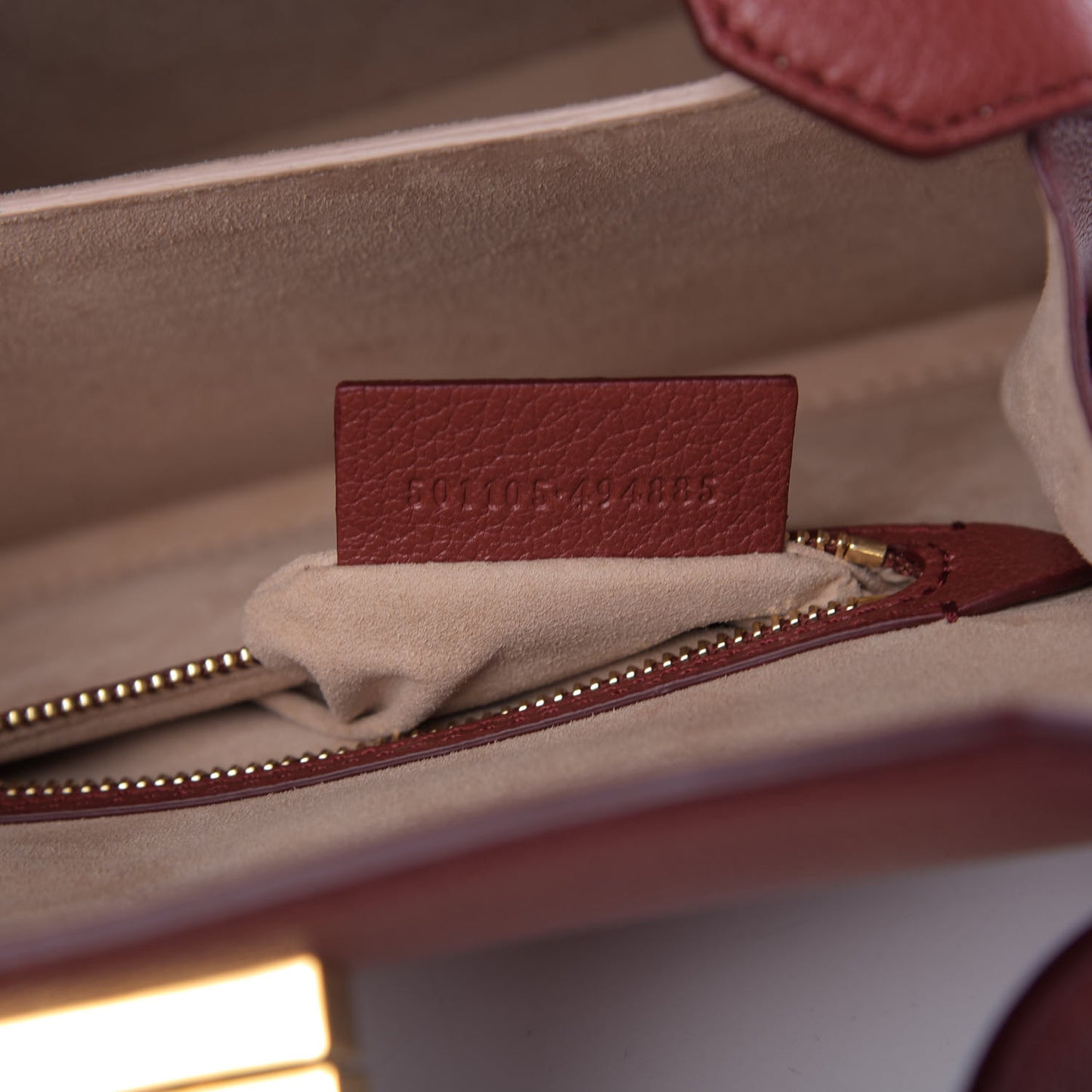 Silky Amish Grain Calfskin Box Shoulder Bag 19 Lacquered Red