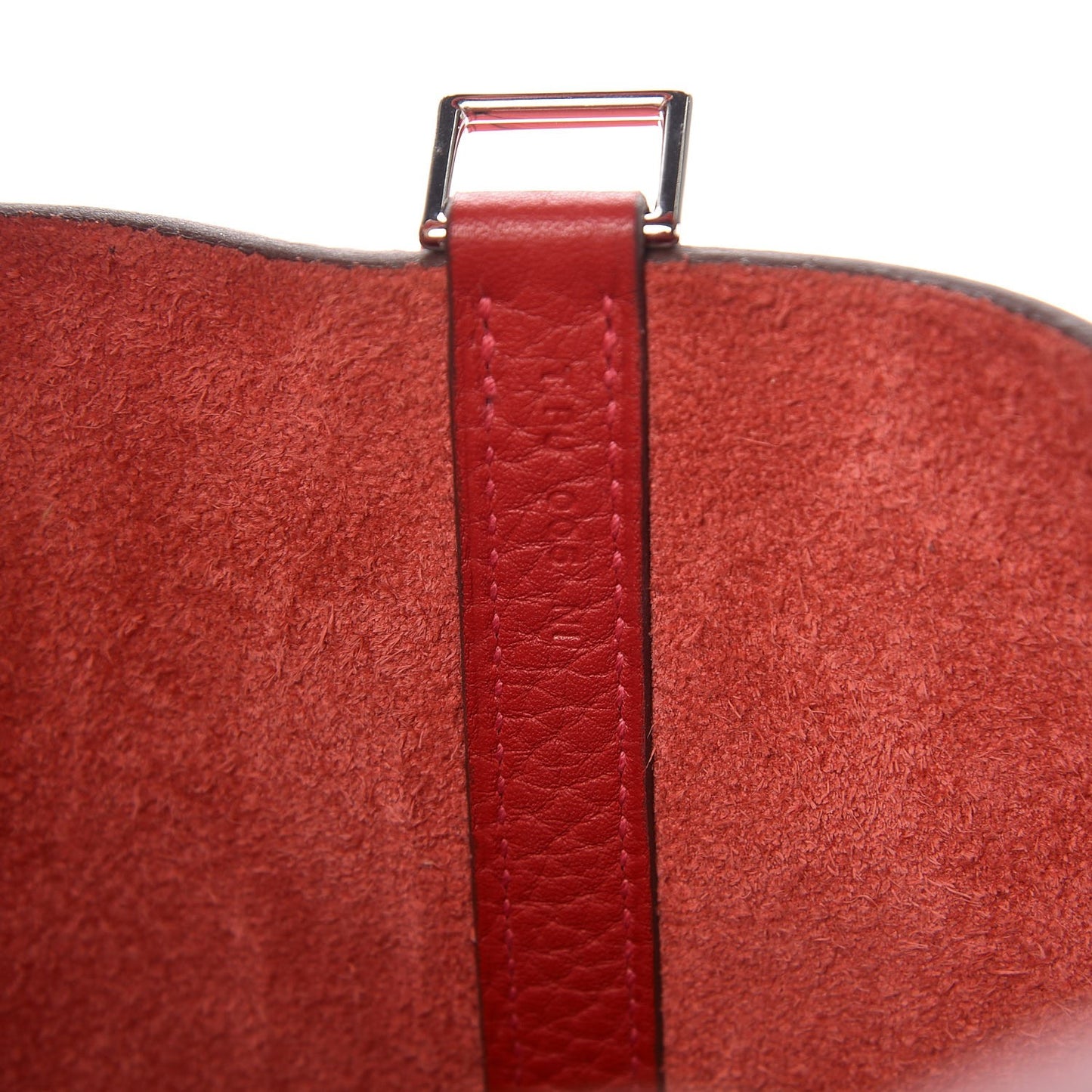 Taurillon Clemence Picotin Lock 22 MM Rouge Casaque