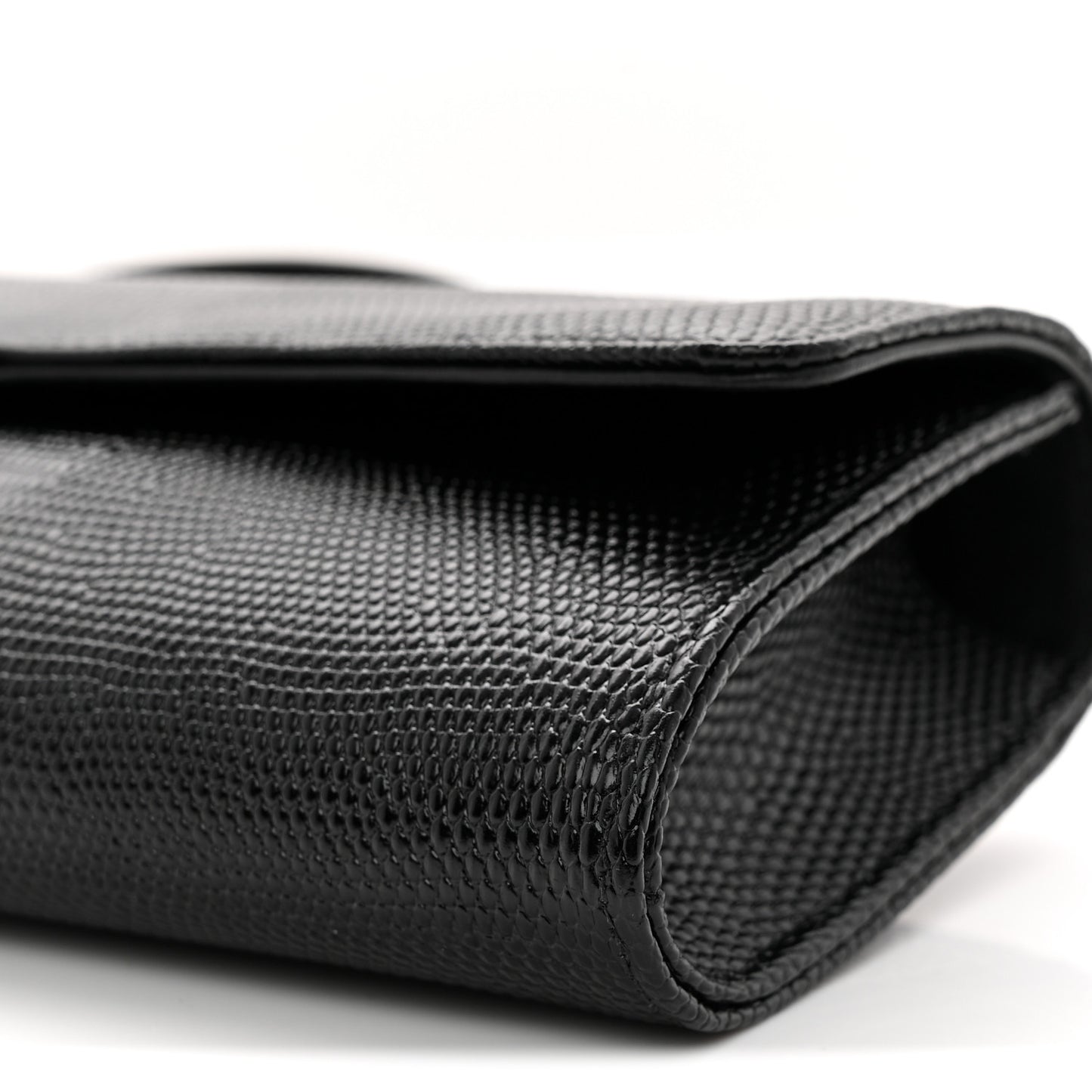 Lizard Calfskin Embossed Clutch With Chain Black