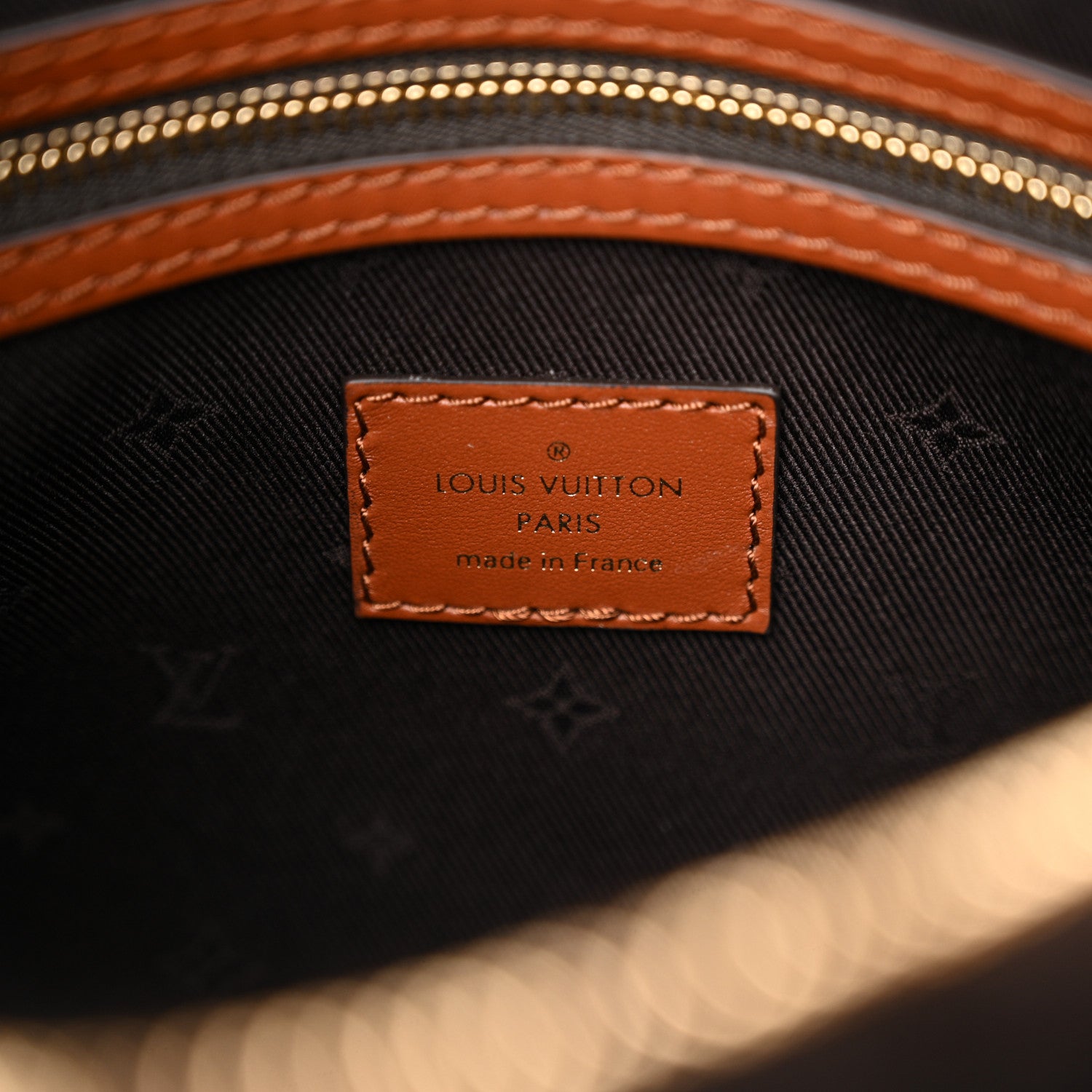 Louis Vuitton Shearling Monogram LV Ski Cozygram Speedy Bandouliere 25 Chocolate Cream 6 of 10