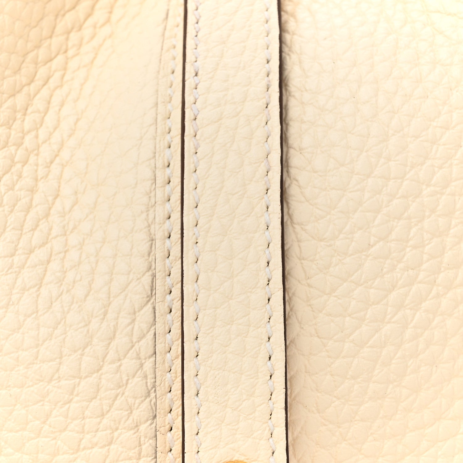 Hermes Taurillon Clemence Picotin Lock 18 PM Nata 8 of 11