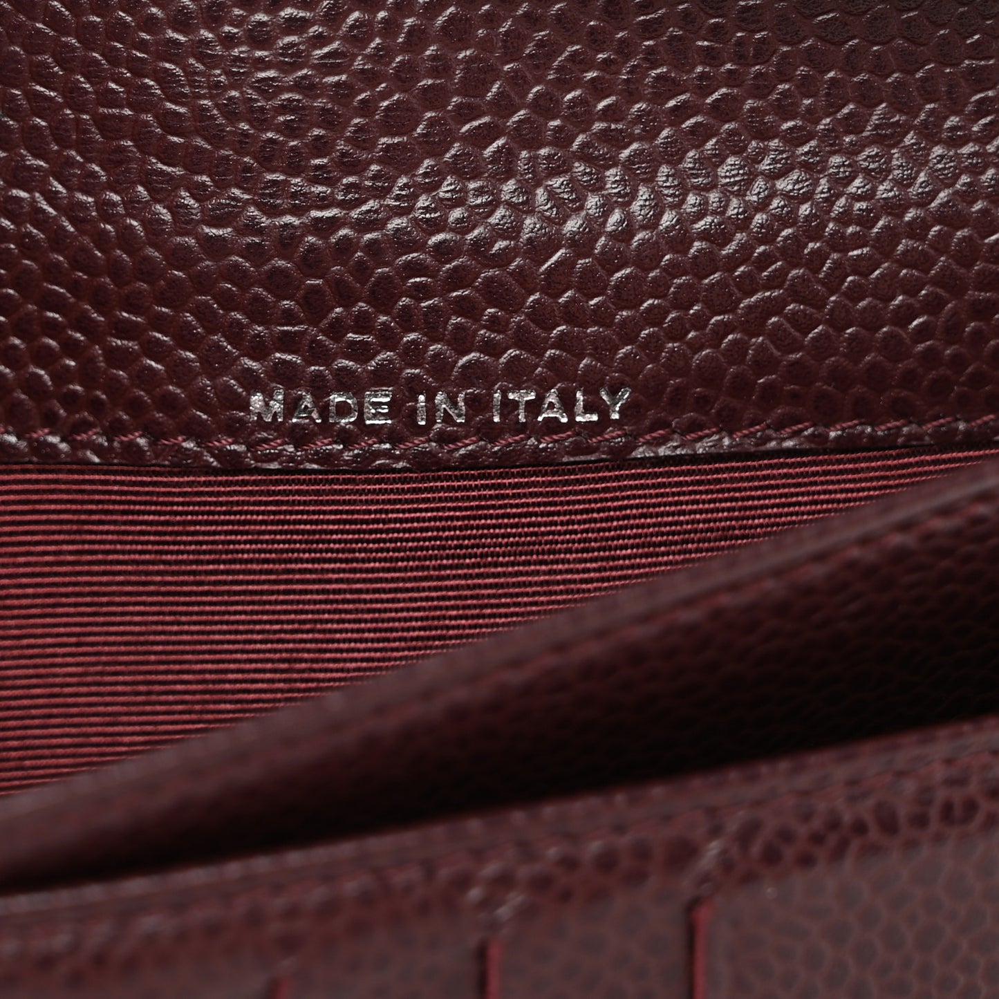 Caviar Timeless CC Yen Wallet Burgundy