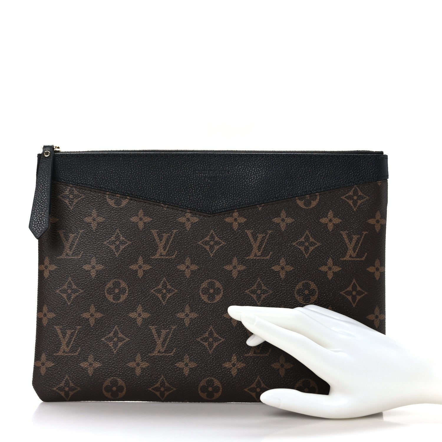 Louis Vuitton Monogram Daily Pouch Black 2 of 6