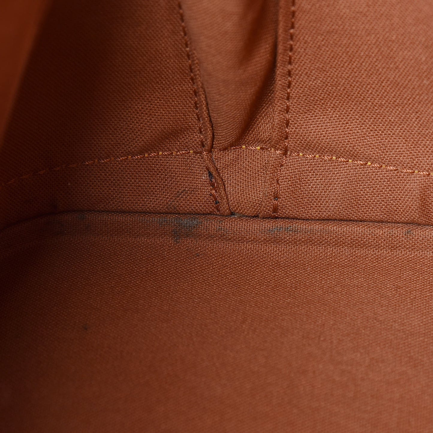 Monogram Alma PM