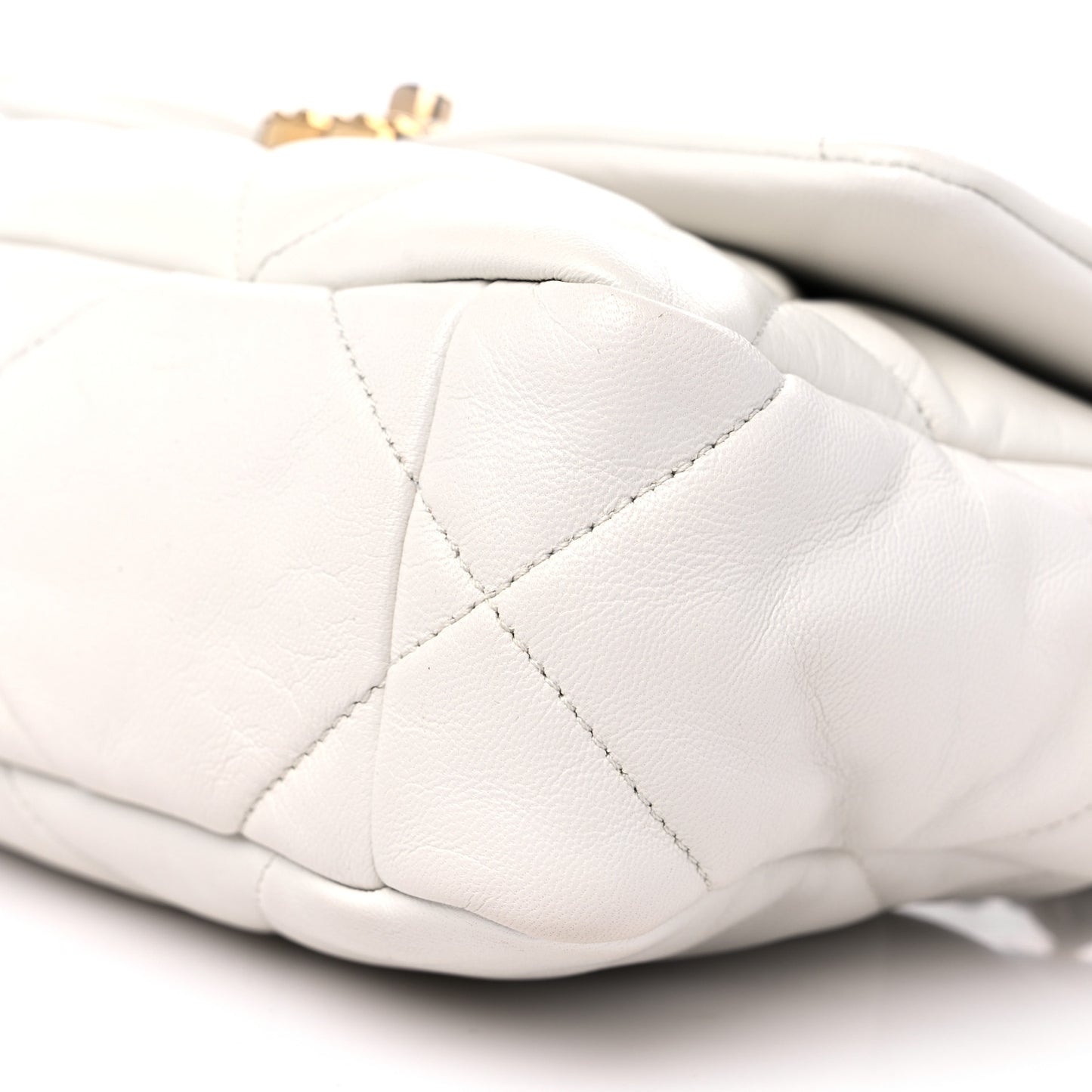 Goatskin Quilted Medium Chanel 19 Flap White