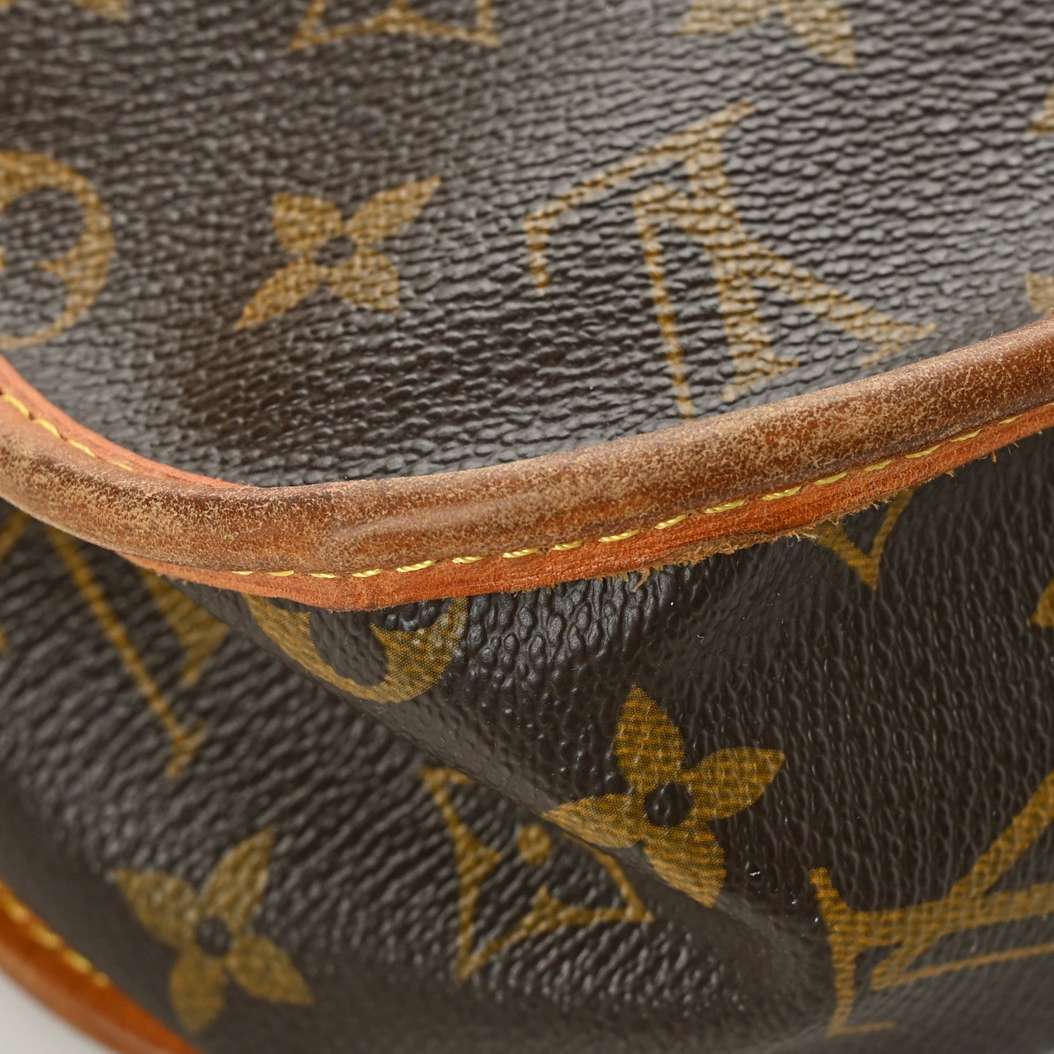 Louis Vuitton Monogram Bosphore GM Messenger Bag 12 of 12