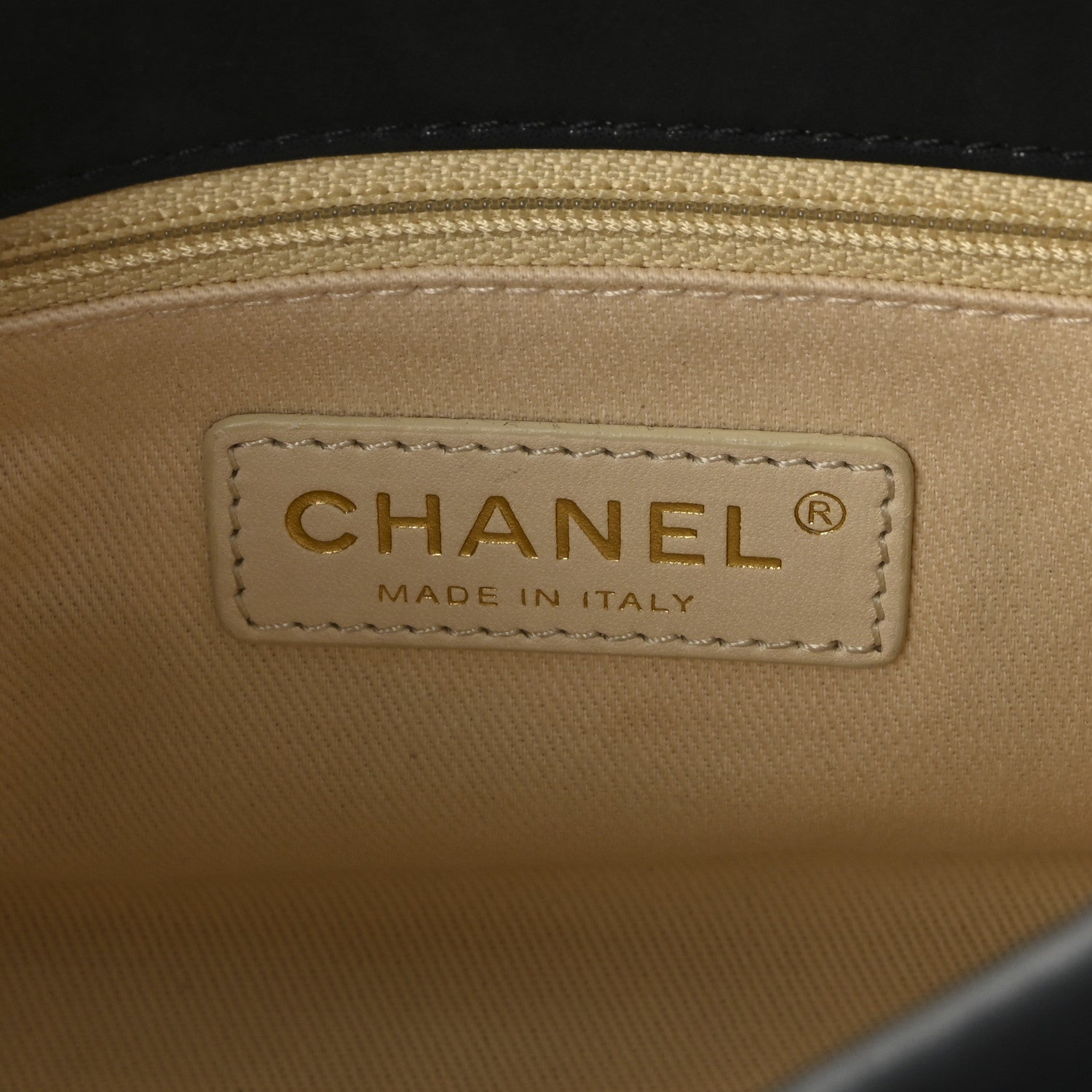 Chanel Iridescent Calfskin Quilted Small Chic Quilt Flap Black 6 of 11