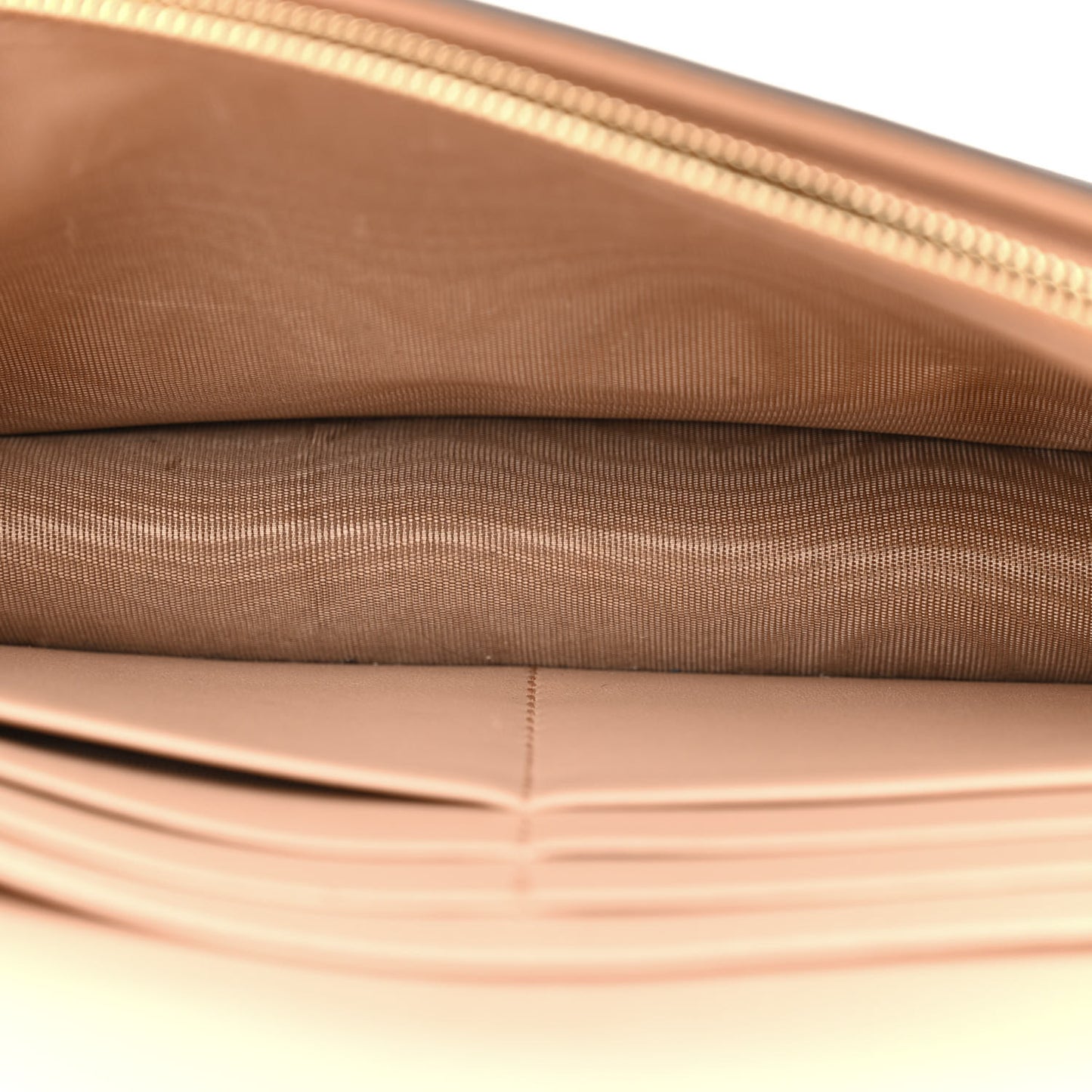 Calfskin GG Matelasse Chain Wallet Perfect Pink