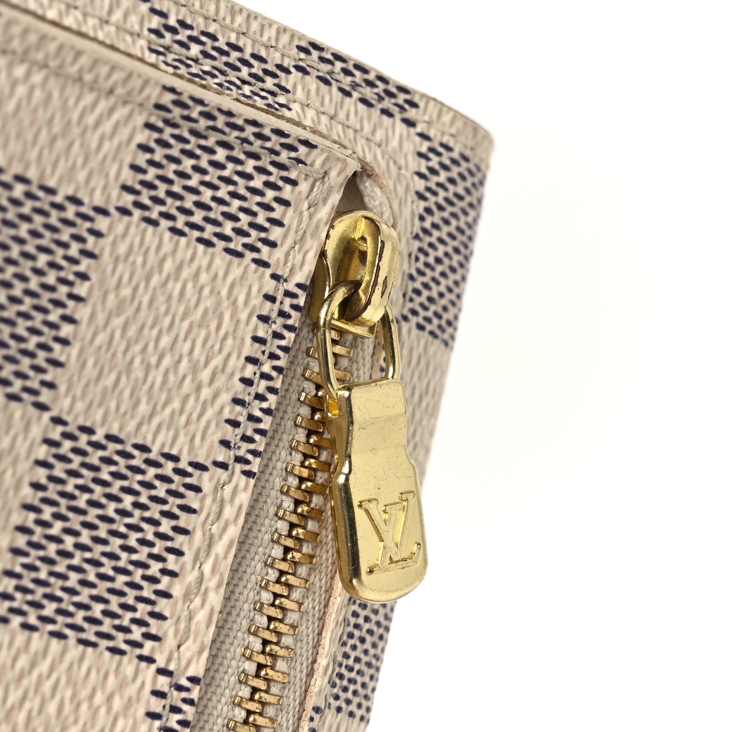 Louis Vuitton Damier Azur Koala Wallet 7 of 10