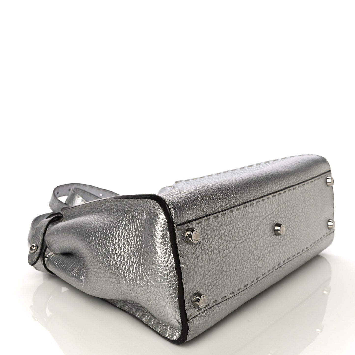 Cuoio Romano Lux Selleria Medium Peekaboo Iconic Satchel Argento