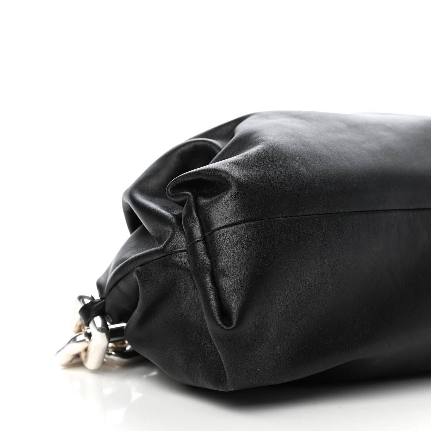 Calfskin The Pouch Chain Black