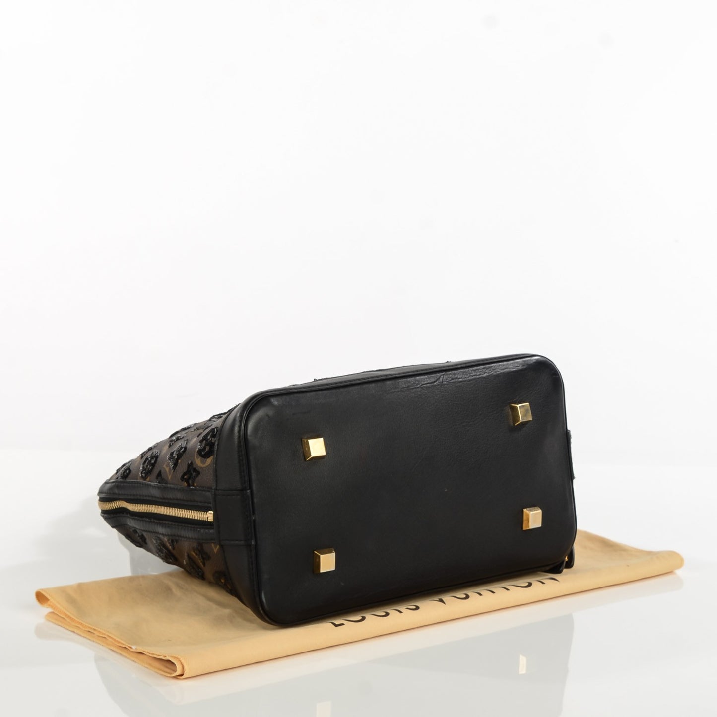 Monogram Sequins Eclipse Alma Black