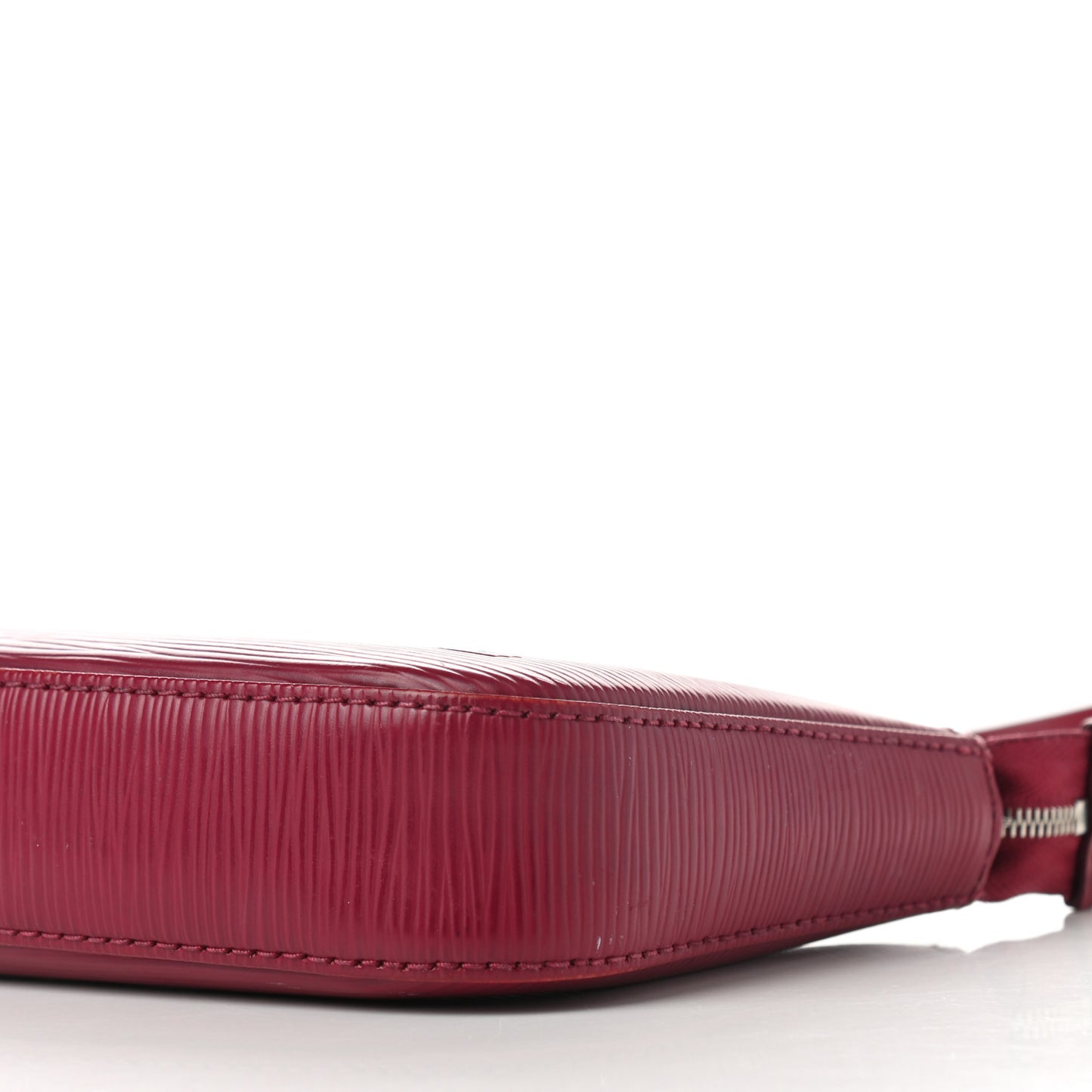 Epi Pochette Accessories NM Fuchsia