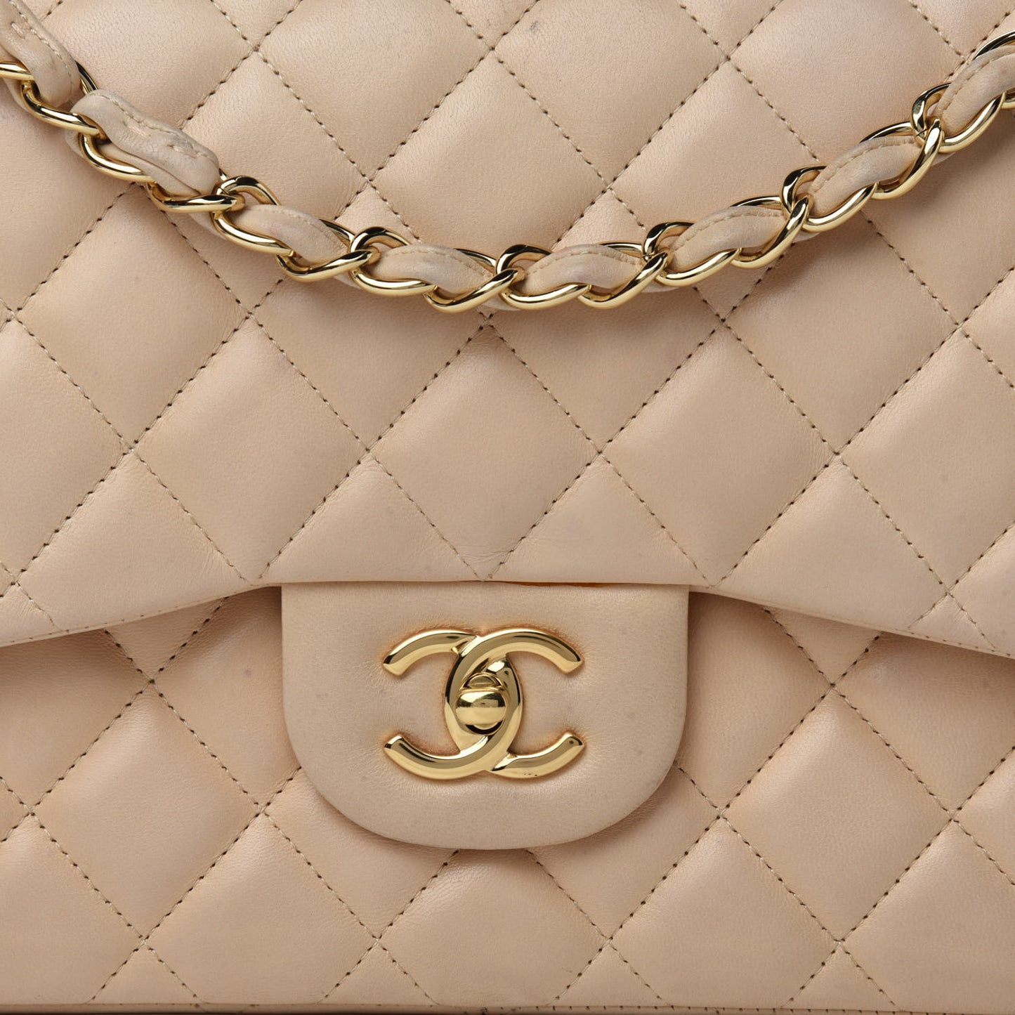 Lambskin Quilted Jumbo Double Flap Beige Clair