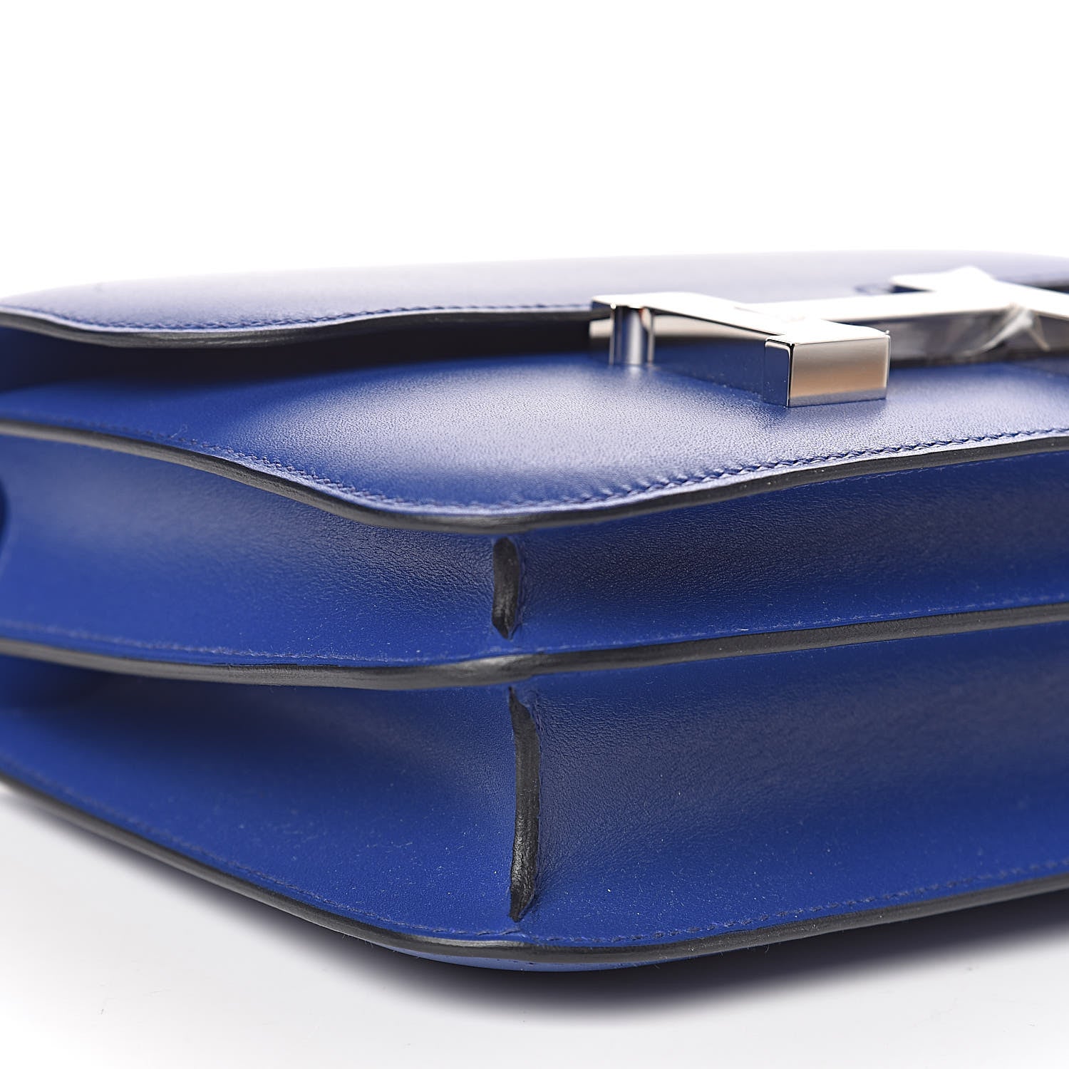 Hermes Tadelakt Constance 18 Bleu Electrique 20 of 23