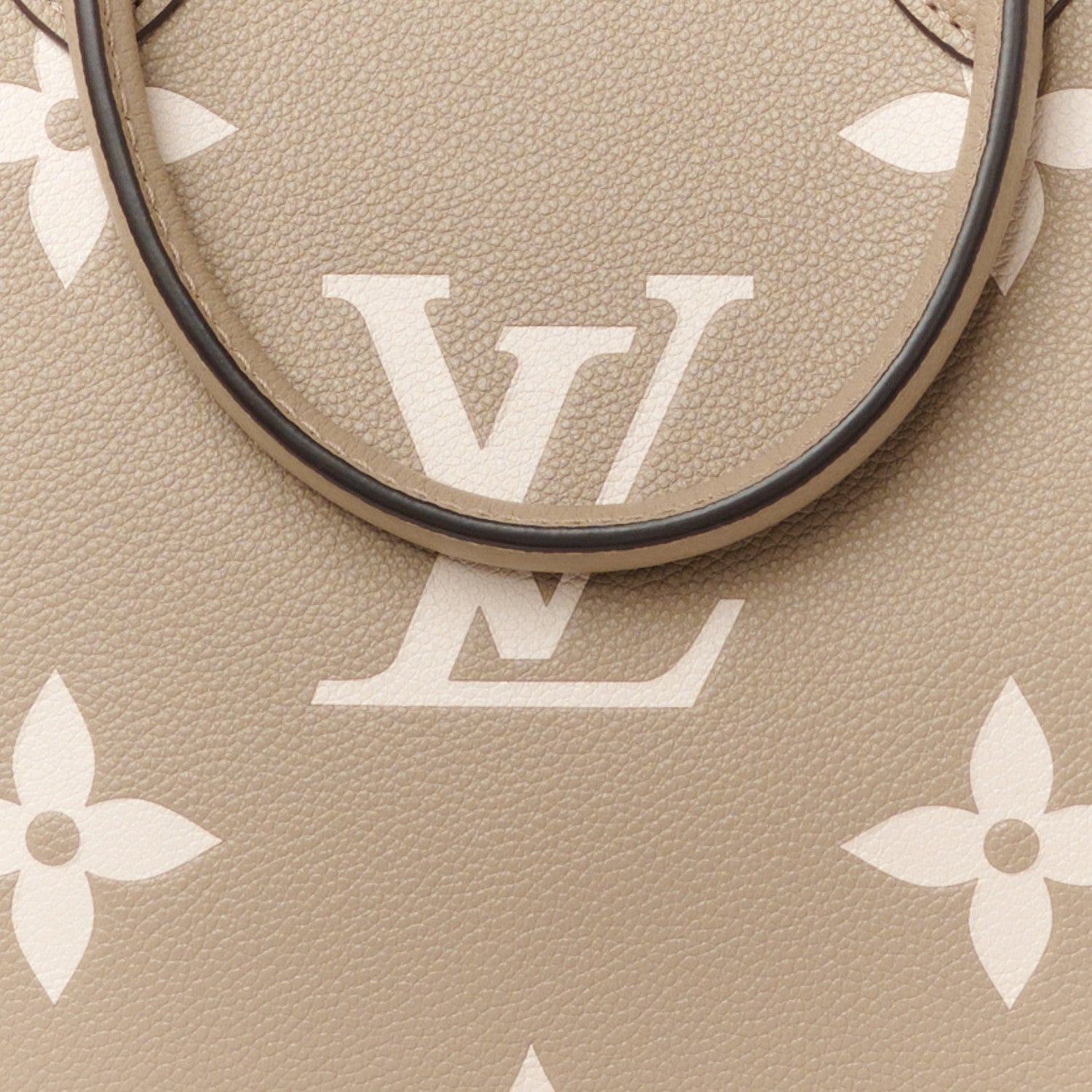 Louis Vuitton Empreinte Monogram Giant Onthego MM  Tourterelle Creme 6 of 8