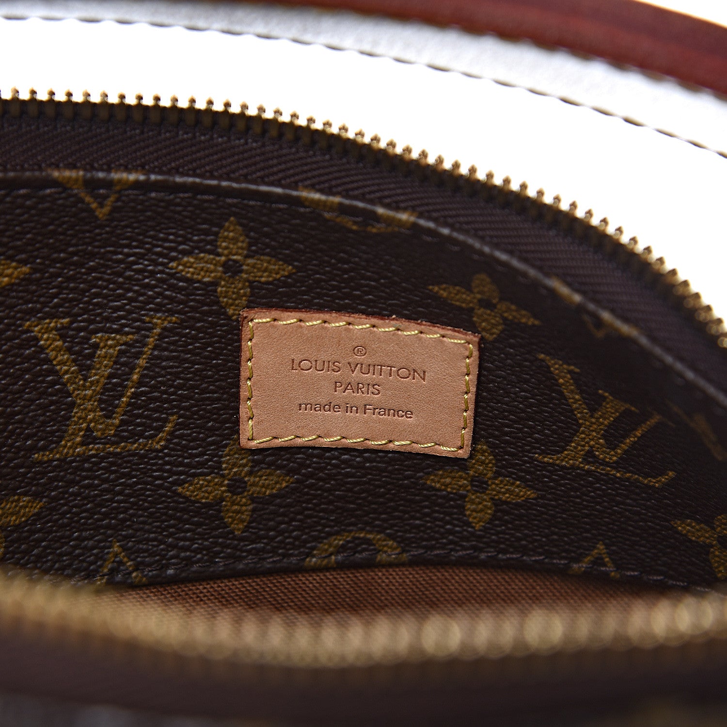 Louis Vuitton Monogram Sully MM 6 of 11