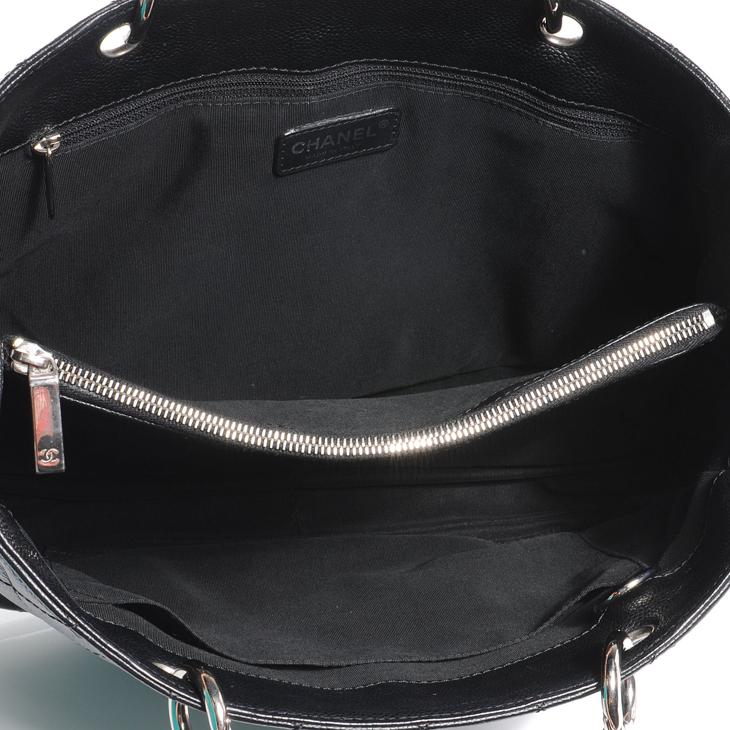 Caviar Grand Shopping Tote GST Black