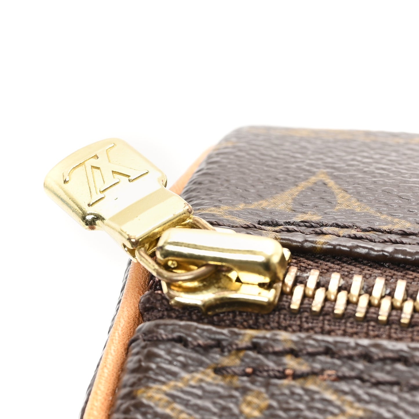 Monogram Papillon 26