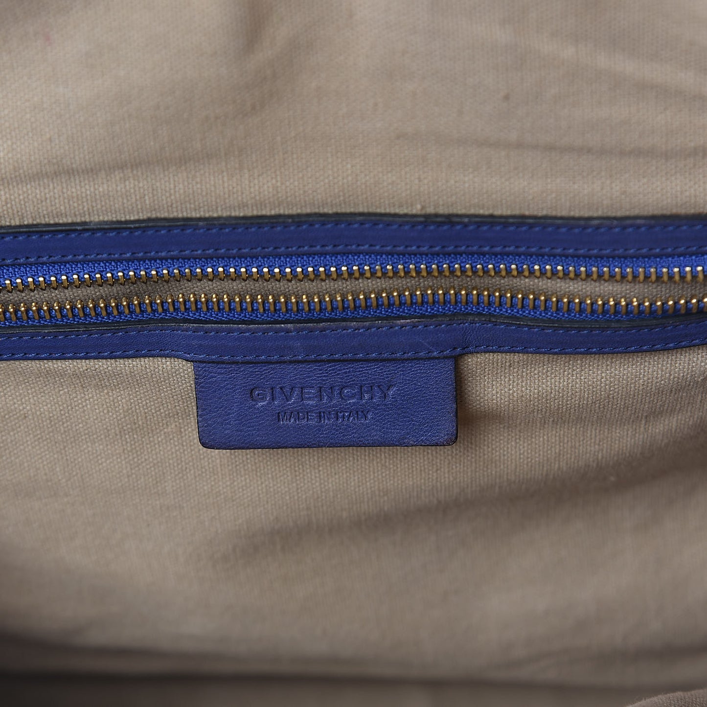 Lambskin Medium Nightingale Blue