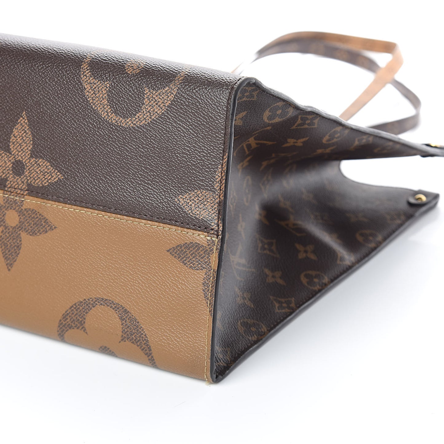 Reverse Monogram Giant Onthego GM