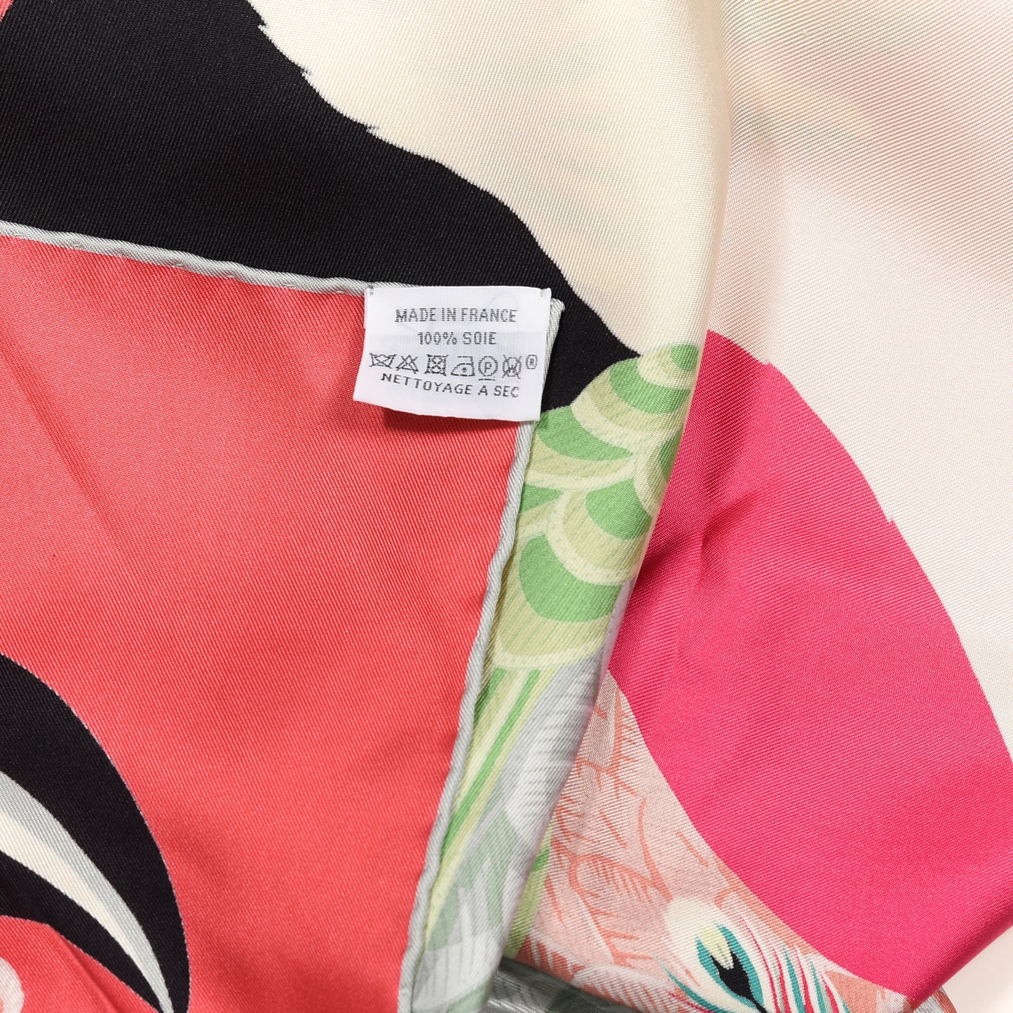 Silk Toucans De Paradis Scarf 90 Rose Vif Creme Vert