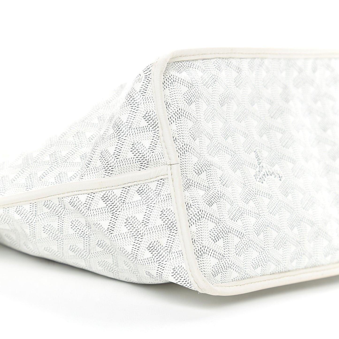 Goyardine Reversible Anjou PM White