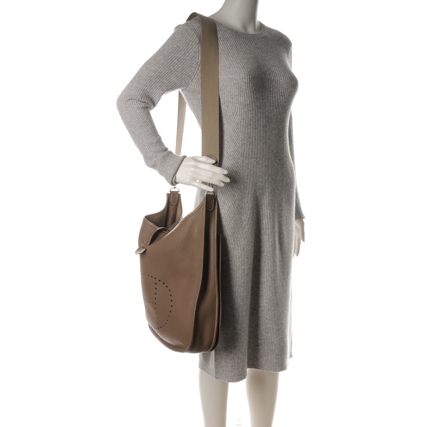 Taurillon Clemence Evelyne II TGM Etoupe