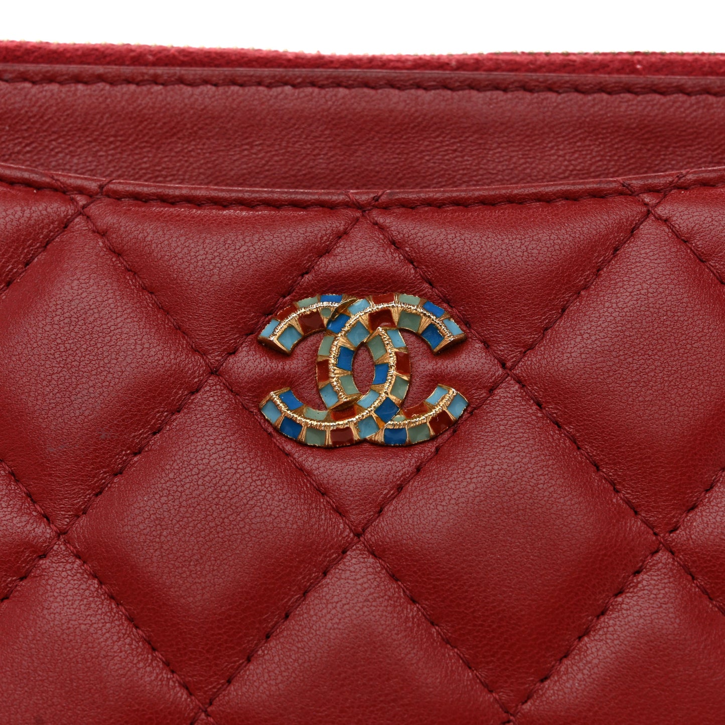 Lambskin Enamel Quilted Classic Zip Pouch Red