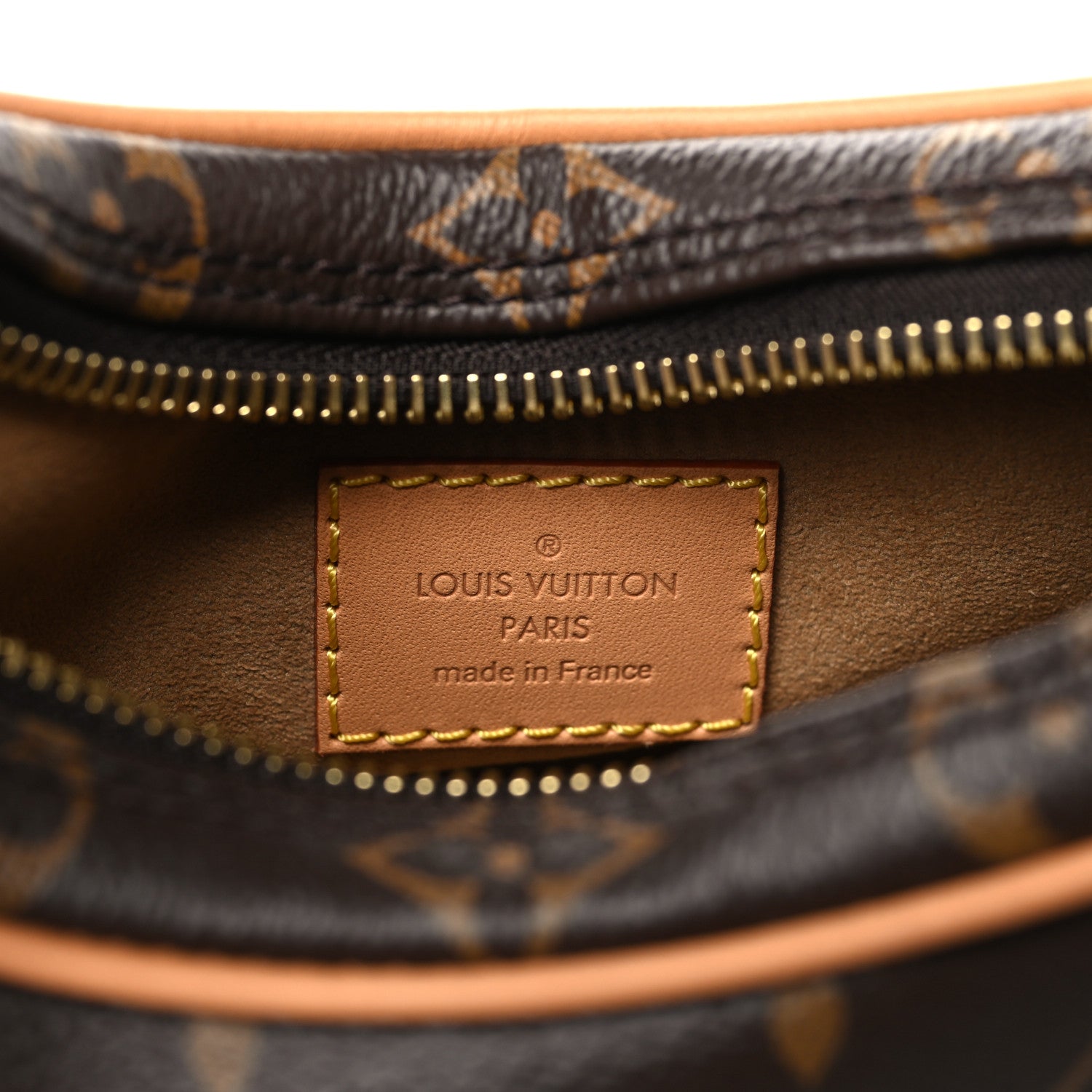 Louis Vuitton Monogram Loop 6 of 9