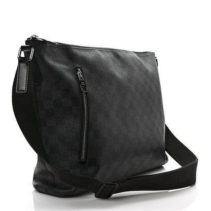 Louis Vuitton Damier Graphite Mick MM 3 of 9
