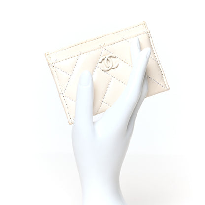 Chanel Lambskin Quilted Card Holder White 2 of 13