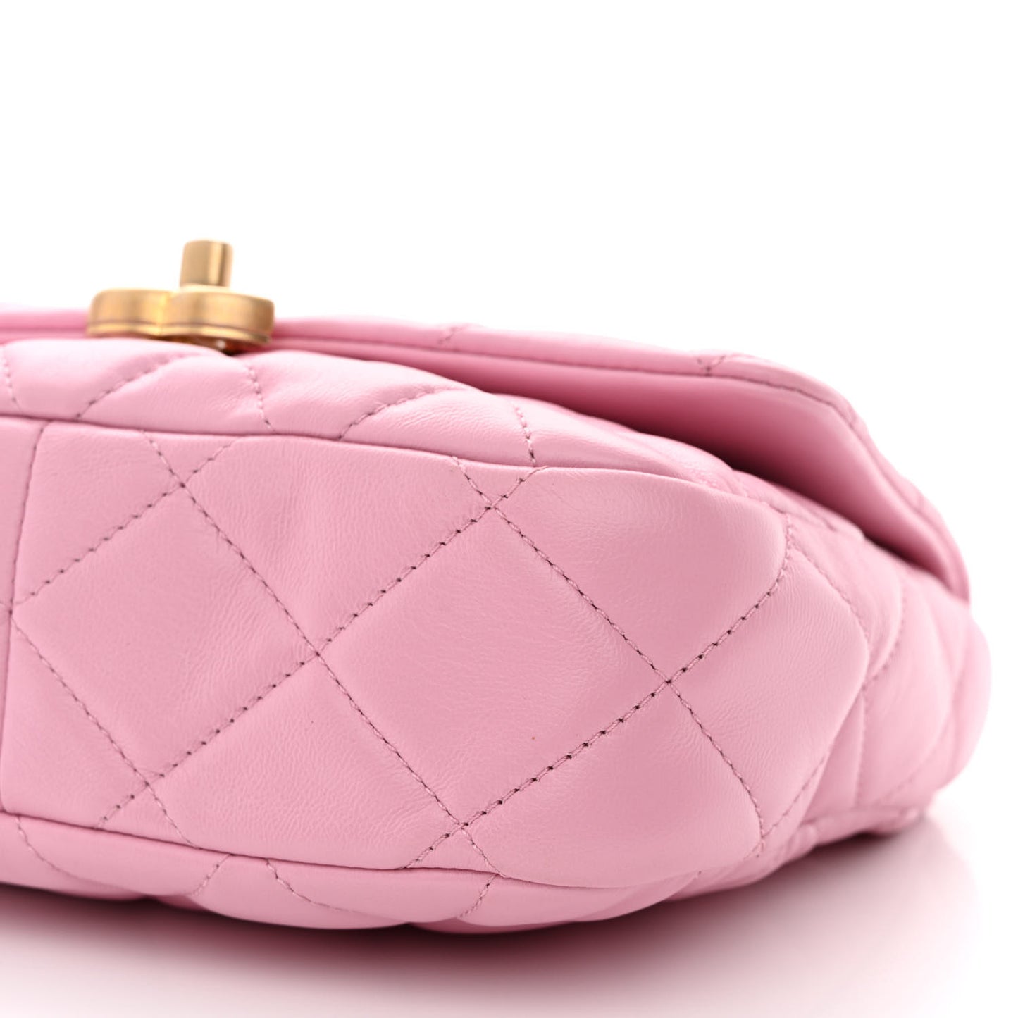 Lambskin Quilted Small Lacquered Chain Flap Pink