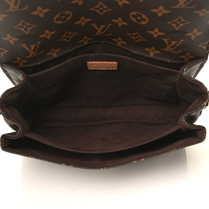 Louis Vuitton Monogram Pochette Metis 4 of 4