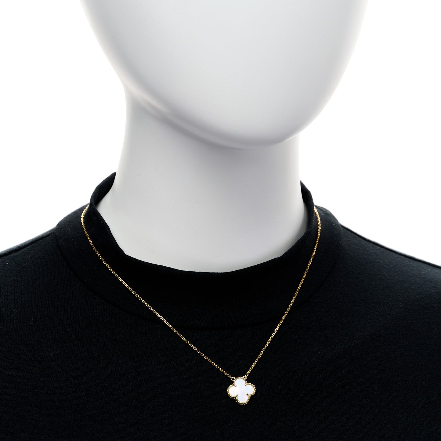 18K Yellow Gold Mother of Pearl Vintage Alhambra Pendant Necklace