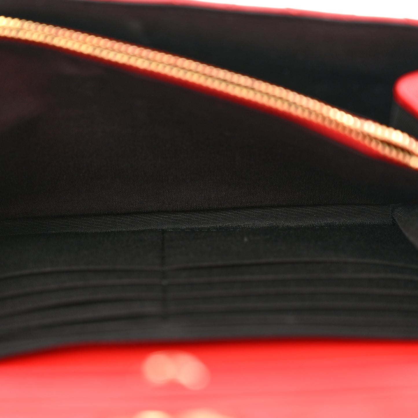 Lambskin Quilted Medusa Wallet On Chain Crossbody Red