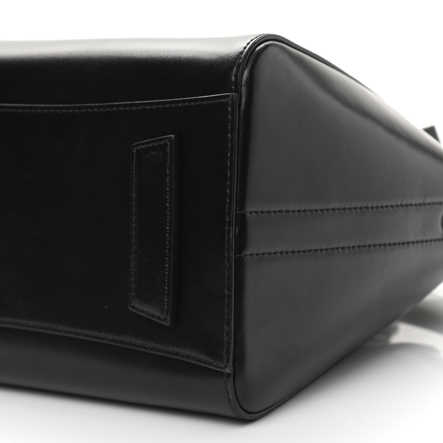 Shiny Lord Calfskin Small Antigona Black
