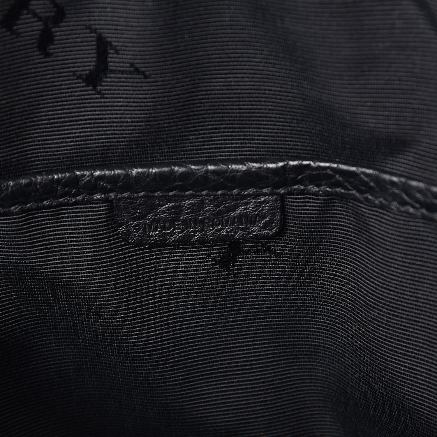 Burberry Heritage Grain Small Orchard Bowling Bag Black 7 of 11