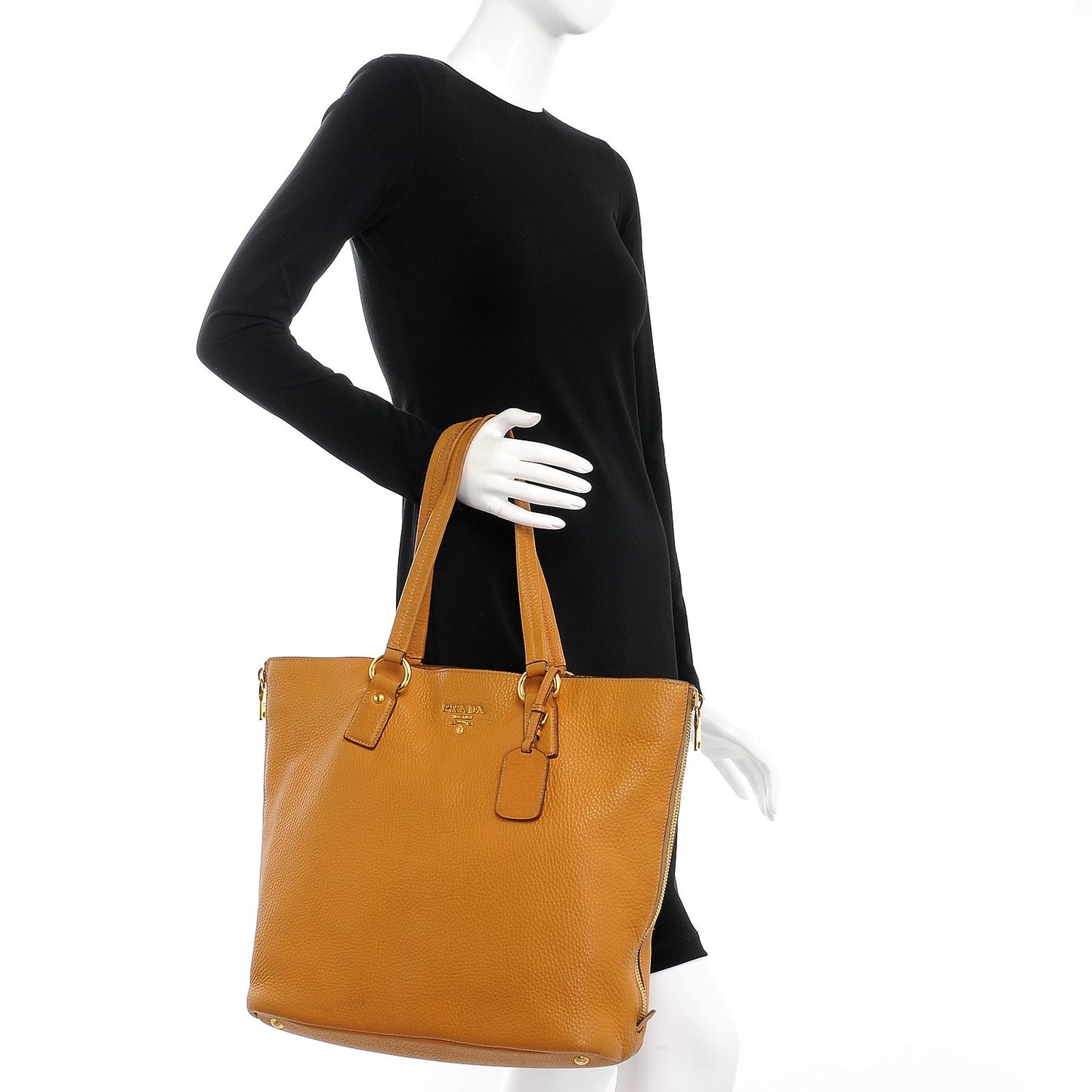 Vitello Daino Side Zip Shopping Tote Caramel