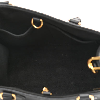 Louis Vuitton Empreinte Monogram Giant Onthego PM Black 8 of 13