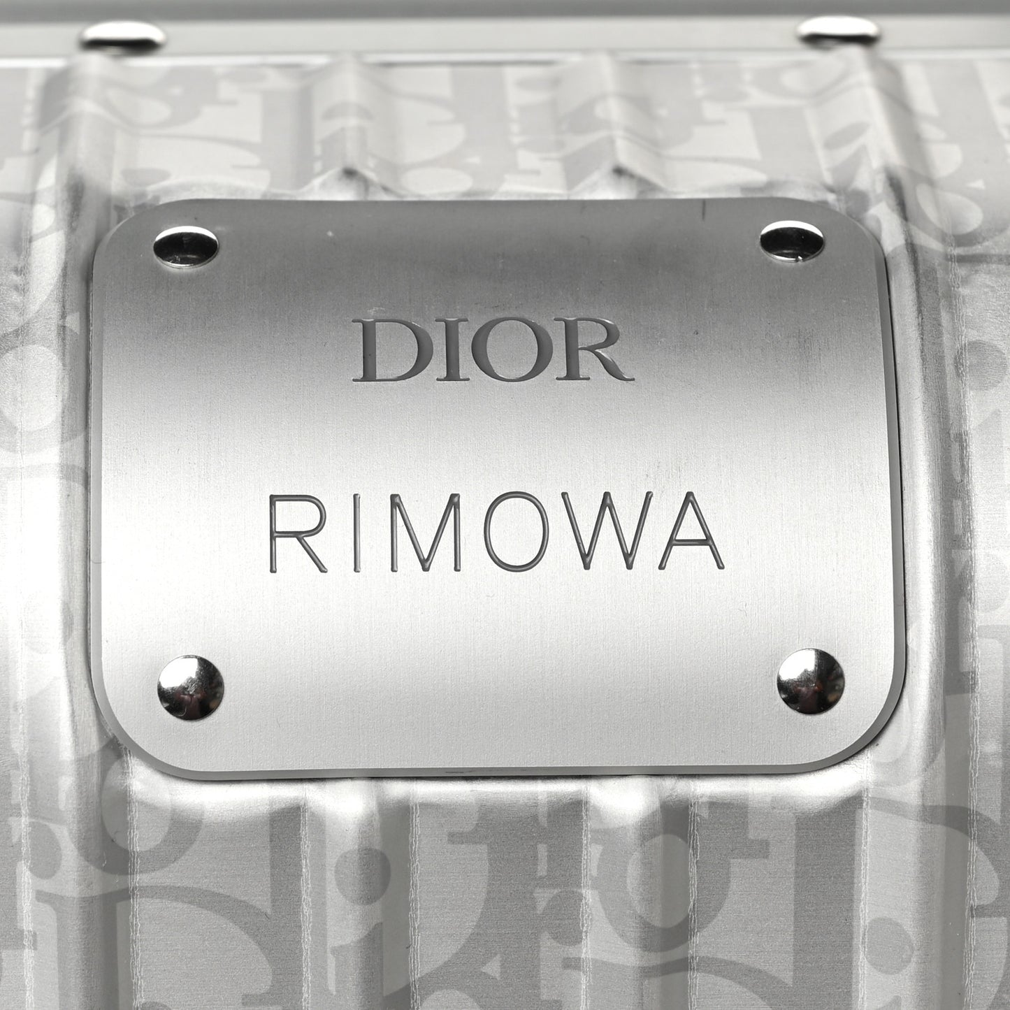 X RIMOWA Aluminum Gradient Cabin Luggage Silver